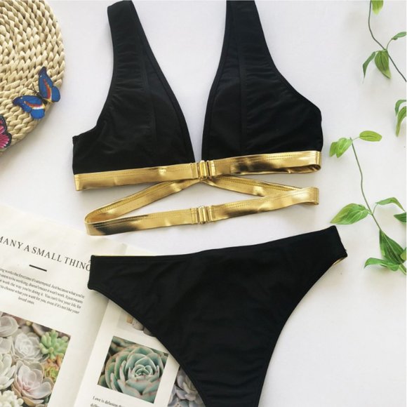 HP!! BLACK AND GOLD CROSS HOLLOW BANDAGE BIKINI - Picture 4 of 6